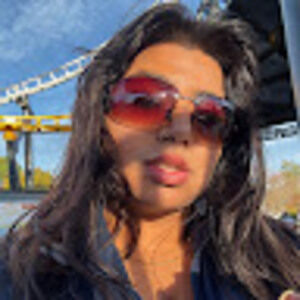 Meet your Posher, Komal